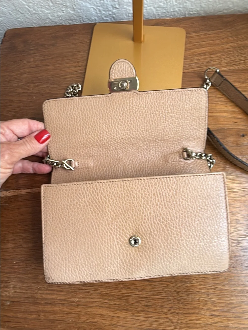 GUCCI Beige Leather Interlocking G Wallet On Chain Clutch Bag
